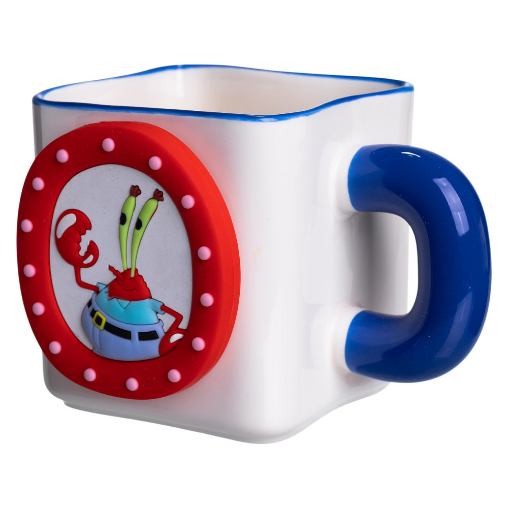 Фарфоровая чашка 