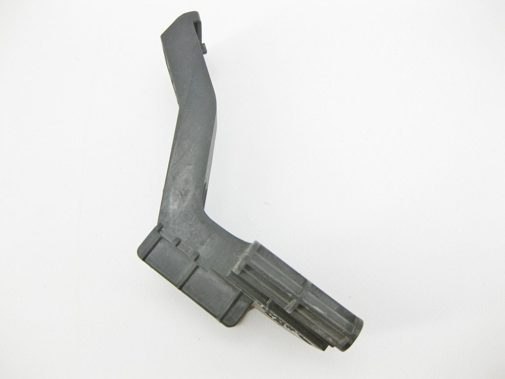 Mercedes-Benz  A1647330714 Тримач - кронштейн рами ручки на замку задніх лівих дверей GL X164 Одесса - изображение 9