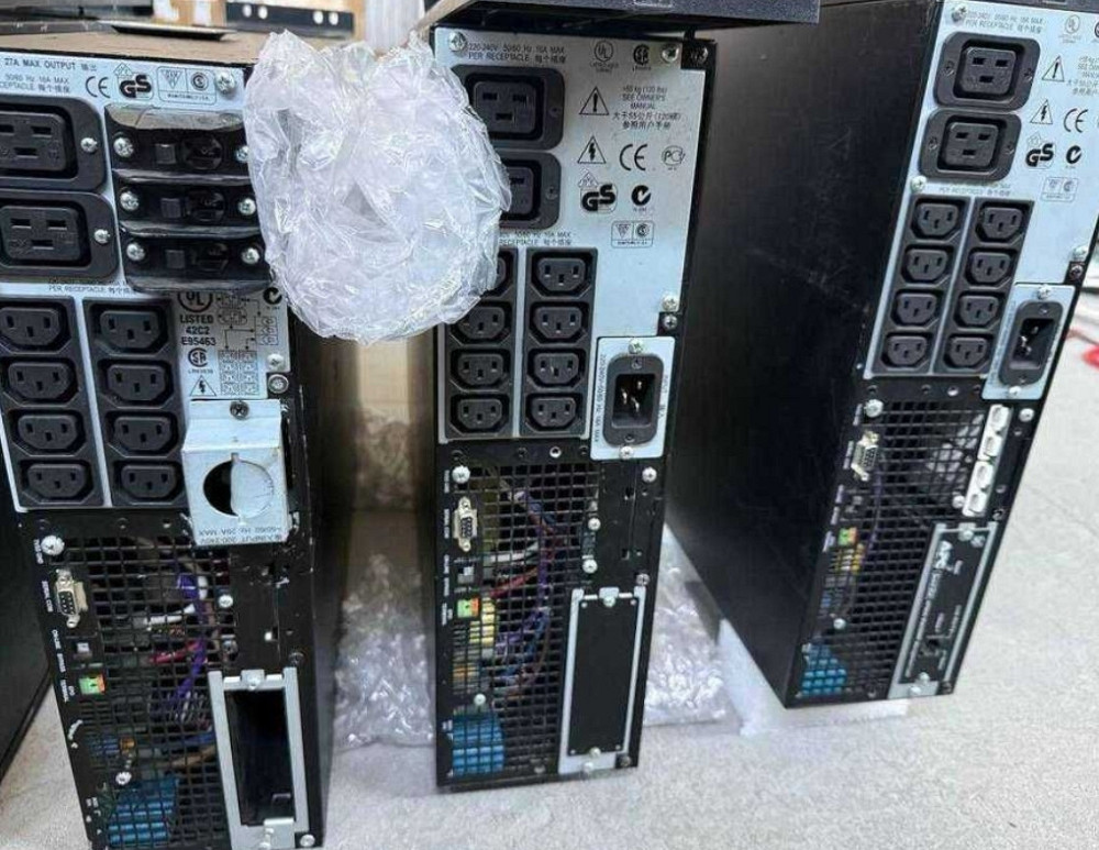 ИБП УПС ДБЖ безперебійник APC Smart-UPS RT 6000VA (Surt6000XLI) Харків - фото 2