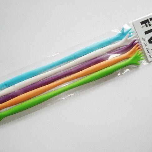 Мішалки для напоїв пластикові коктейльні мішалки для кави та коктейлів у формі руки 5 штук різнобарвний Київ - фото 11