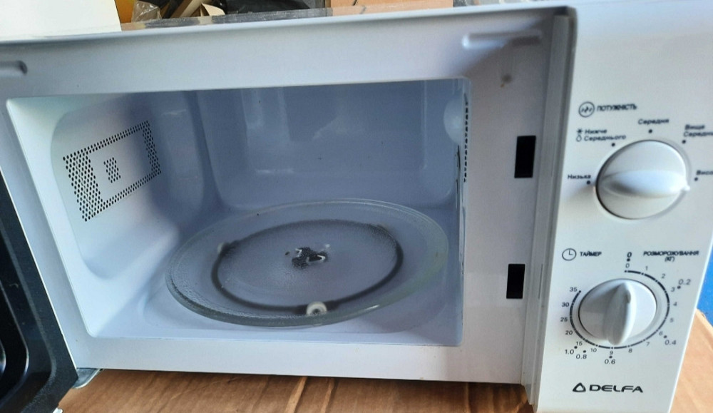 Микроволновая Печь : DELFA MD20MW. Киев - изображение 2