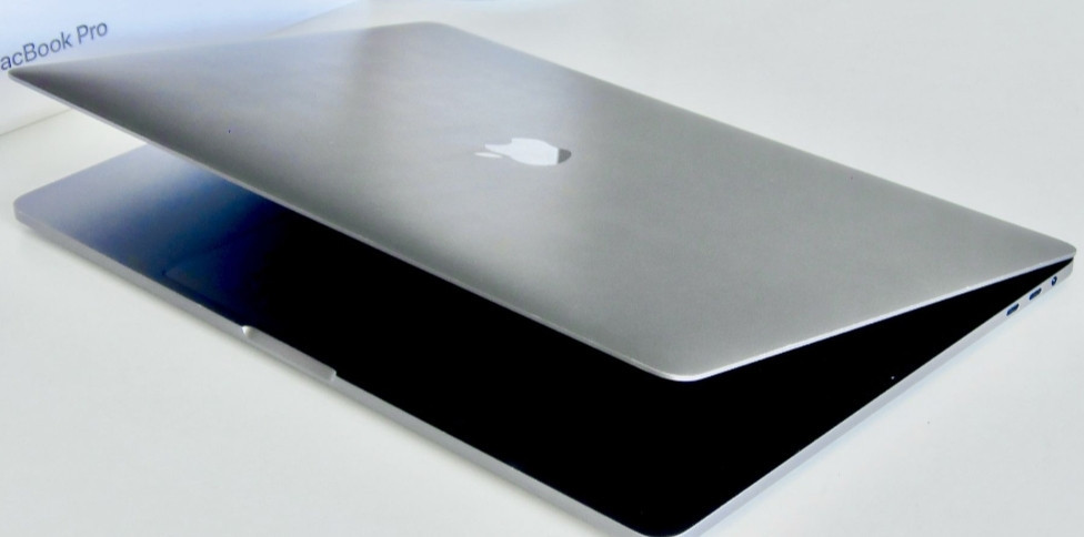 Ноутбук MacBook Pro 15 " Radeon Pro 555 (2018) Retina P3 ,16/256Gb. M2 . Київ - фото 8