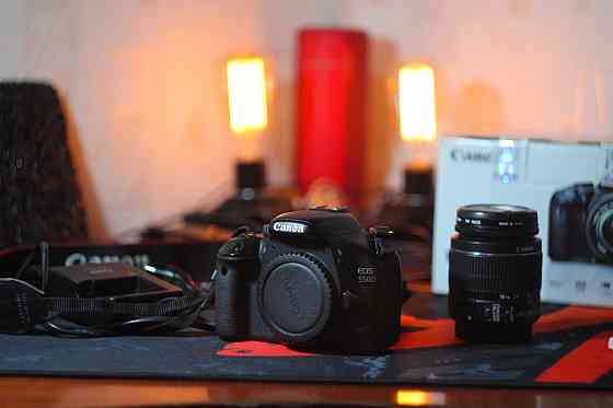 Дзеркальний фотоапарат Canon EOS 550D Дзеркалка.Комплект. Б\У Київ