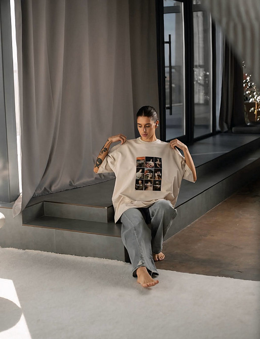 Футболка оверсайз з принтом "Меми" — бежевий колір, унісекс Чернівці - фото 2