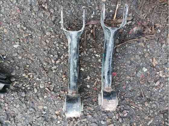 5090110AA Рычаг задней подвески поперечный Коломыя