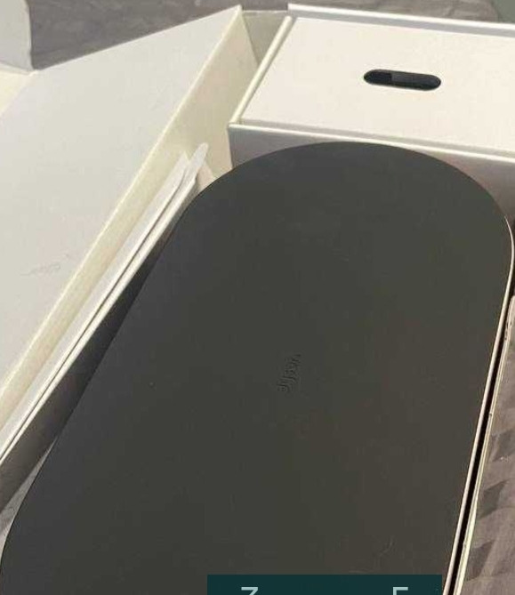 Фен Dyson Supersonic Nural Strawberry Bronze/ Blush Pink Київ - фото 3