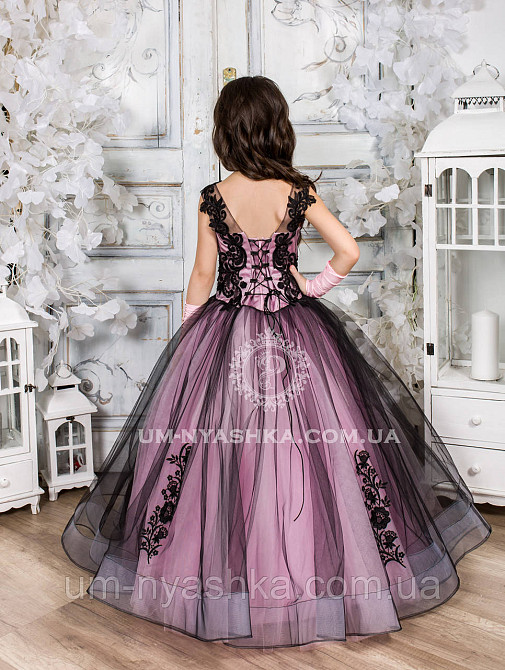 Пышное нарядное платье Камелия на 4-6 лет Кривой Рог - изображение 3