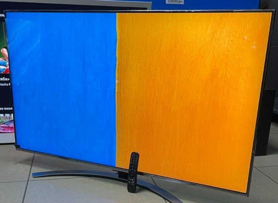 Телевизор Безрамный: 55