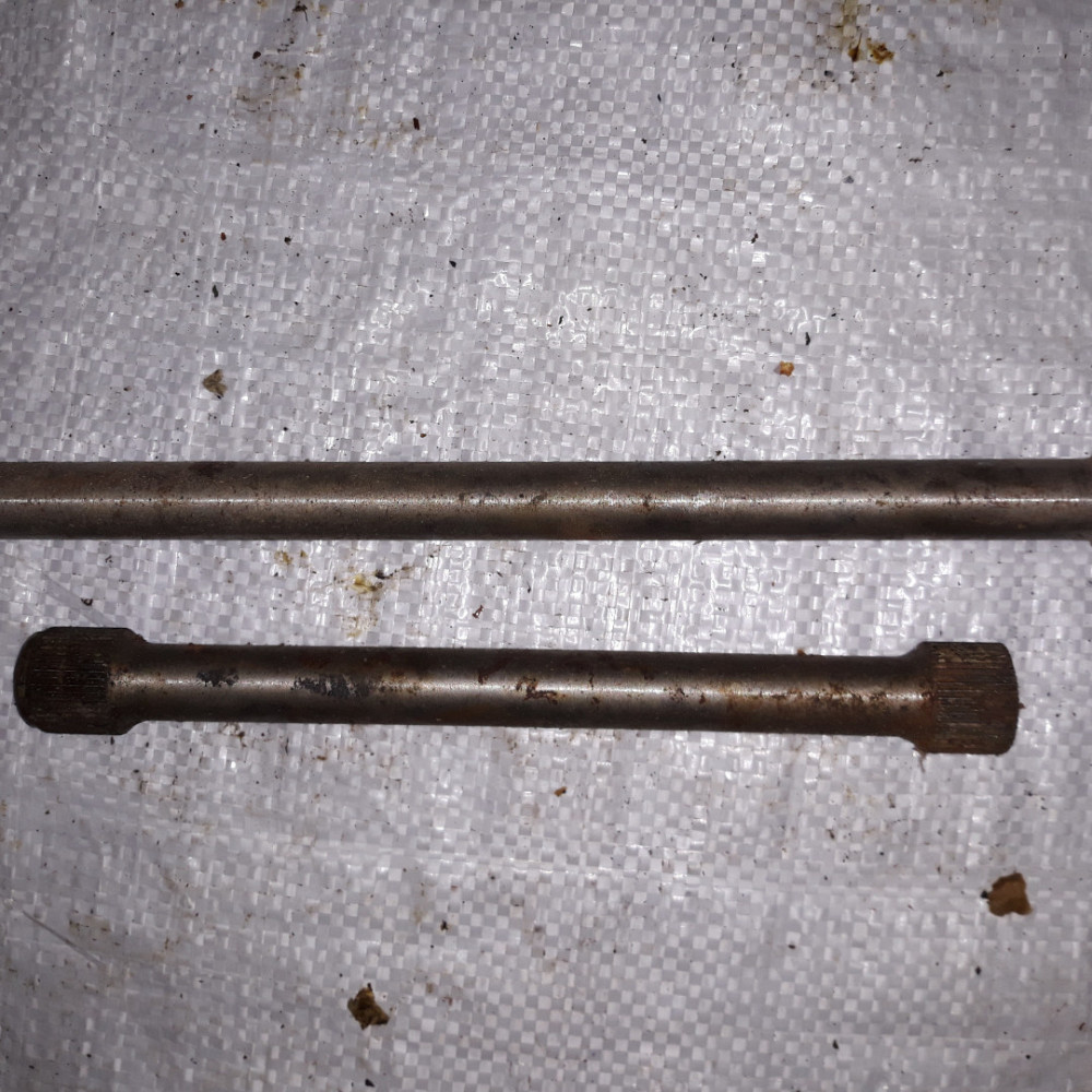 Валик привода нагнетателя ЯАЗ-204,ЯАЗ-206. 204-1114080, 206-1114080. Харьков - изображение 1