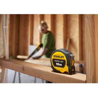 Рулетка Stanley CONTROL-LOCK 10мх25мм, двухсторонняя шкала (STHT37233-0) Винница