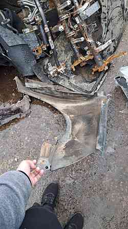 Переднее левое крыло для Geely SL. Киев