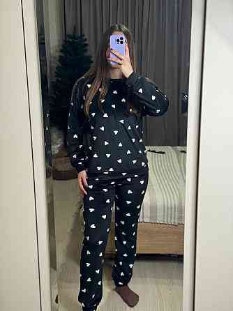 Женский уютный домашний костюм двойка с сердечками турецкий плюш-велюр Черный, 46/48 Одесса