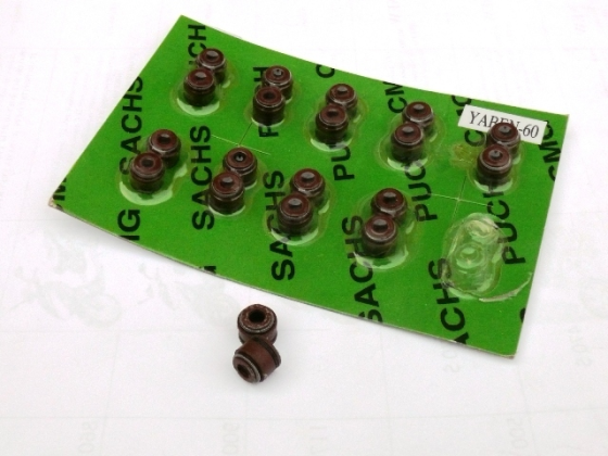 Сальники клапанов скутер пара Мукачево