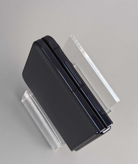 Oppo Find N2 Flip 8Gb/256Gb Black Trade in Киев - изображение 5
