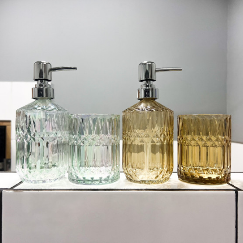 Набір для ванної кімнати 2в1 (дозатор 360мл + підставка для зуб.щітки 300мл) 888-167 S&T
    
            
                Набір для ванної кімнат Житомир