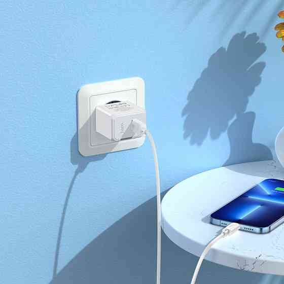 Зарядное устройство HOCO CS11A Ocean с кабелем, белое Киев