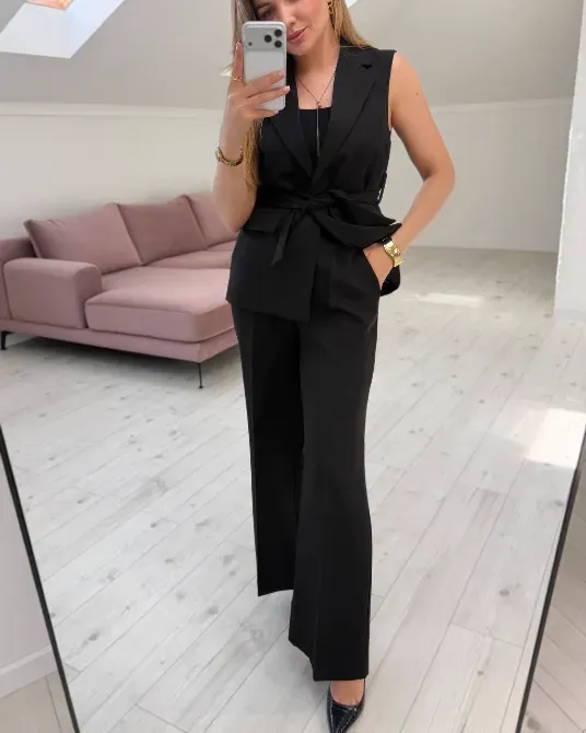 Костюм, який можна носити разом або розділяти — і кожного разу виглядає по-іншому Одеса - фото 1