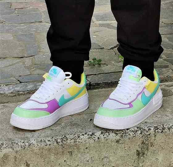 Кросівки Nike Force Білі Жіночі Квітн Шкіряні Найк Форси Shadow Різнобарвні (розміри: 36,37,38,39,40) Відео Огляд — 2 Дніпро