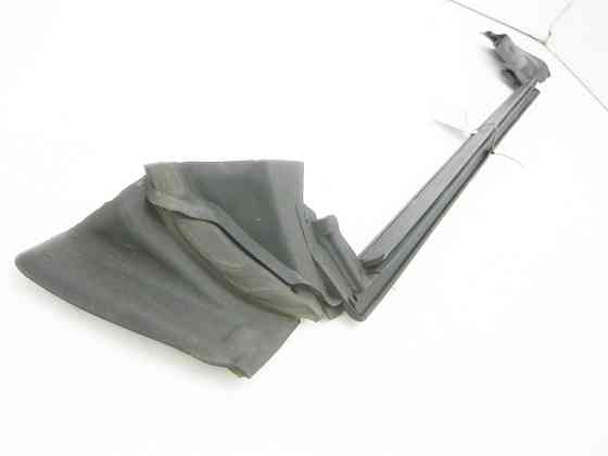 Mercedes-Benz  A1177350165 Ущільнювальна гумка під скло внутрішні задніх лівих дверей CLA Shooting Brake X117 CLA C117 Одеса