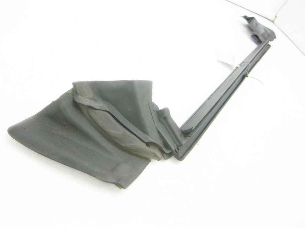 Mercedes-Benz  A1177350165 Ущільнювальна гумка під скло внутрішні задніх лівих дверей CLA Shooting Brake X117 CLA C117 Одеса - фото 5