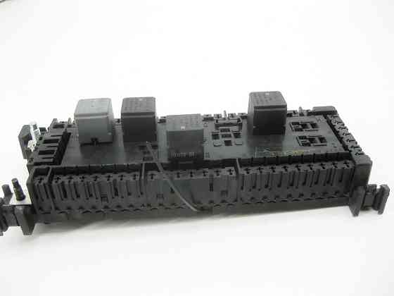 Mercedes-Benz  A1669061202 Блок реле під заднім сидінням праворуч G-class W463 ML/GLE W166 GLE Coupe C292 GL/GLS X166 Одеса