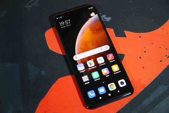 Xiaomi Redmi Note 9 Pro 6/128GB Tropical Green в отличном состоянии и полным комплектом Киев