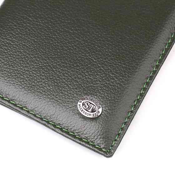 Практична обкладинка на паспорт універсального формату із натуральної шкіри ST Leather 23081 Зелений Київ