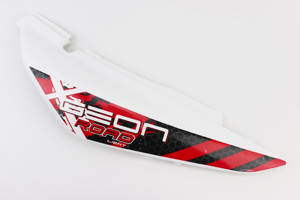 X-Road Light 200-250 пластик - задній бічний правий, БІЛИЙ з червоним малюнком Київ - фото 1