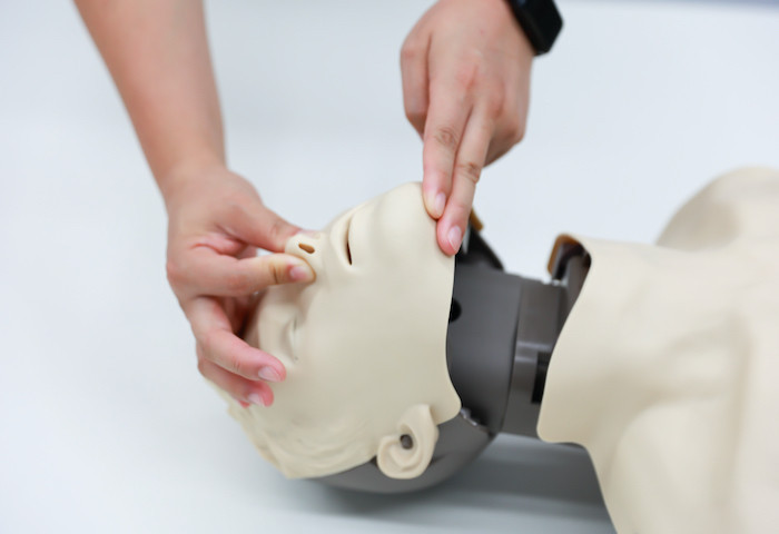 Інноваційний манекен для навчання СЛР и AED з візуалізацією кровотоку Amoul Дніпро - фото 2