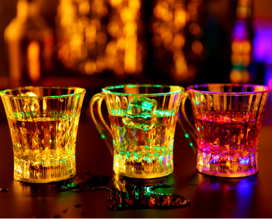 Чашка светящаяся Led, кружка бокал Luminous Cup стакан с подсветкой Кременчуг
