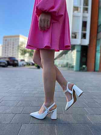 Meideli Жіночі босоніжки білі із закритим гострим носком літні з еко-шкіри на підборах MEIDELI Коломыя