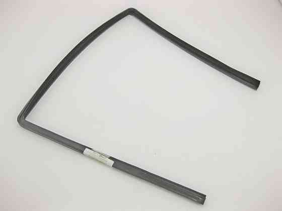 Mercedes-Benz  A2117350825 Ущільнювач опускного скла задніх правих дверей Одеса