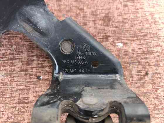 Ролик правих бокових зсувних дверей середній VW T5 2003-2015 (7E0843336A) Ковель