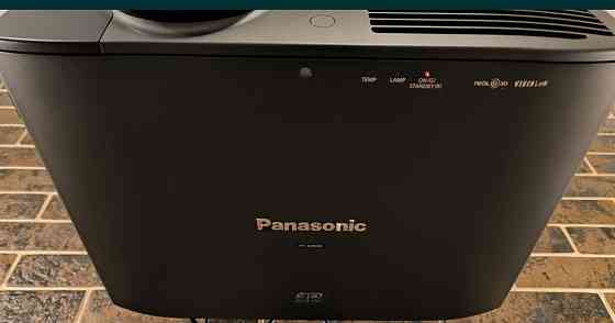 Проєктор Panasonic PT-AE8000U Харків