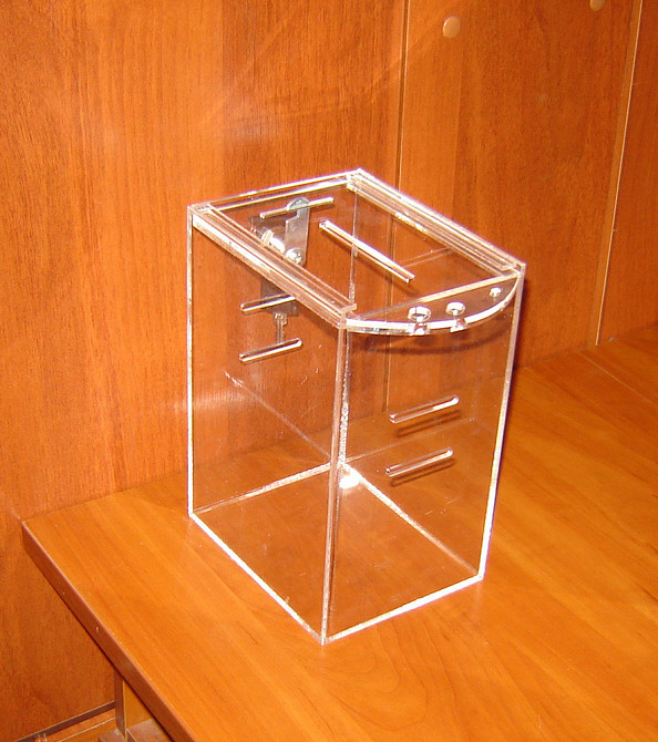 Скринька для пожертвувань EKOSTAR 152х120х212 Київ - фото 5