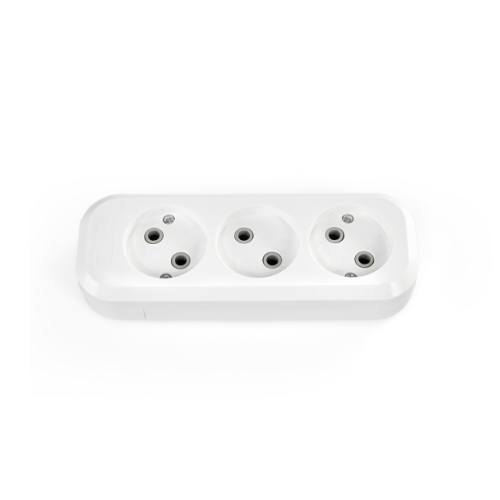 Колодка подовжувача без заземлення 3 розетки біла Standard Titanum Житомир