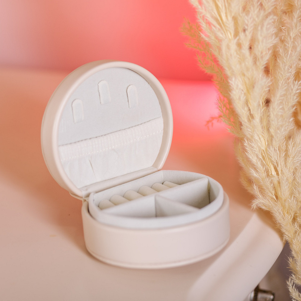 Скринька для прикрас з еко шкіри 10×9×4.5 см ​​органайзер для ювелірних виробів HP-5-31BE Київ - фото 5