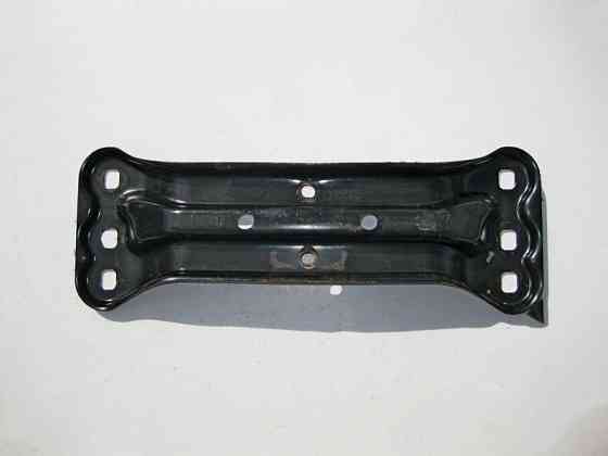 Mercedes-Benz  A2112420901 Траверса АКП для V-подібних бензинових двигунів E-Class W211 CLS C219 Одесса