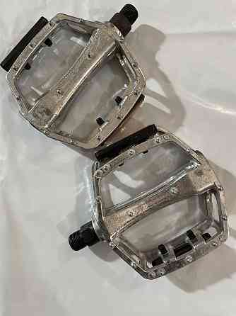 Педали велосипедные горные   (с катафотами, металл, широкие, метталик с шипами) Мукачево