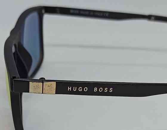 Брендовые очки мужские оранжевые зеркальные в черной матовой оправе. Киев