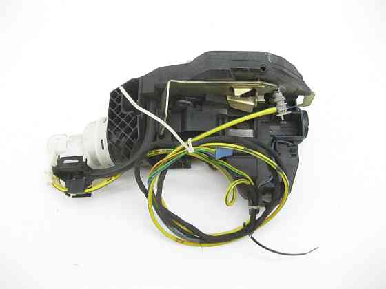 Mercedes-Benz  A2207302035 Замок задніх правих дверей з дотяжкою S-Class W220 Одеса