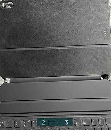Клавиатура - Чехол для : iPad Keyboard Folio 11 AIR. Киев