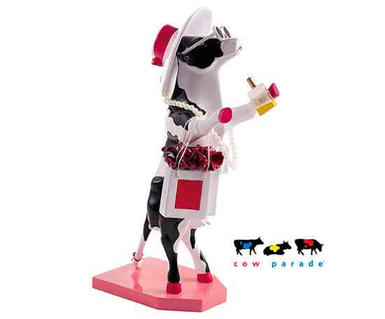 Коллекционная статуэтка корова Alphadite Godde, Size L Ровно