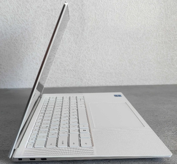 Преміум Ноутбук: DELL XPS 9520 ( 15.6 OLED 3.5K, i7-12700H, RTX 3050Ti) Харків - фото 6