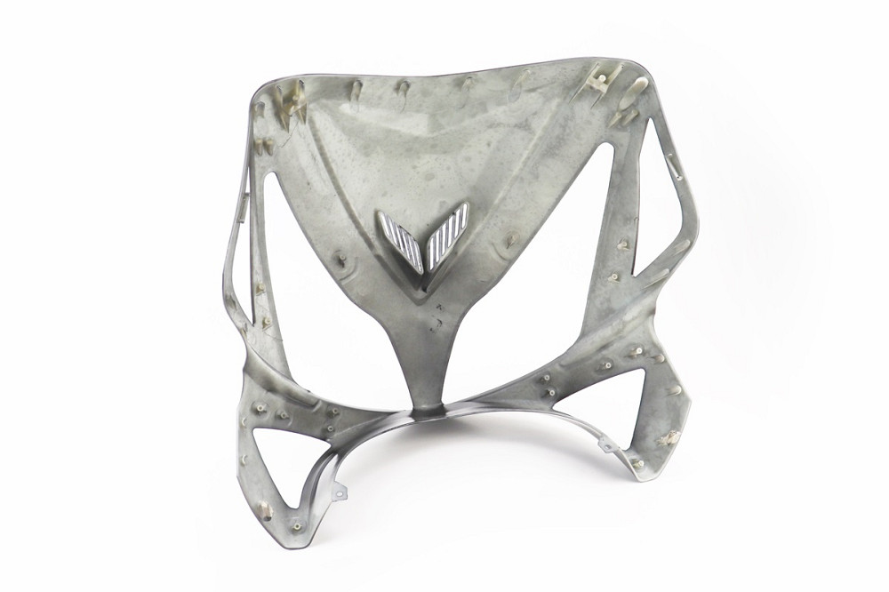 пластик - передній верхній (де фара) STORM 2013, ЧОРНИЙ Киев - изображение 2