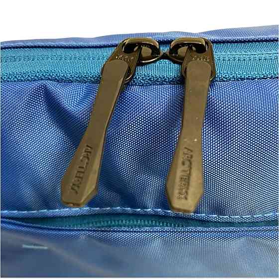 Сумка через плече Arcteryx Heliad 6L Crossbody синій Запоріжжя