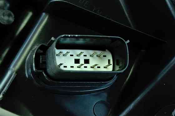 Фара автомобіль Ford Mondeo 5 (2013-2016) права покажчик повороту жовтий галоген лінзована Мукачево