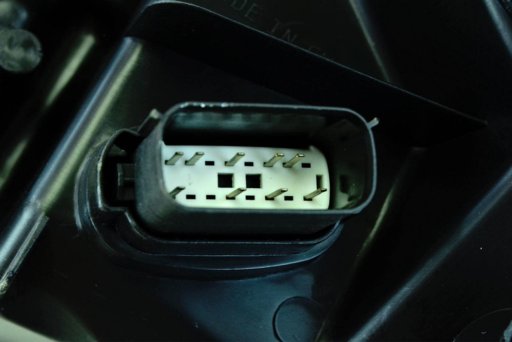 Фара автомобиль Форд Mondeo 5 (2013-2016) правая указатель поворота желтый галоген линзованная Мукачево - изображение 3