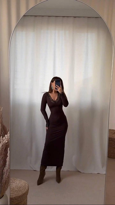 Женское романтичное элегантное миди платье и с кружевом вискоза Шоколад, 44/46 Одесса - изображение 1