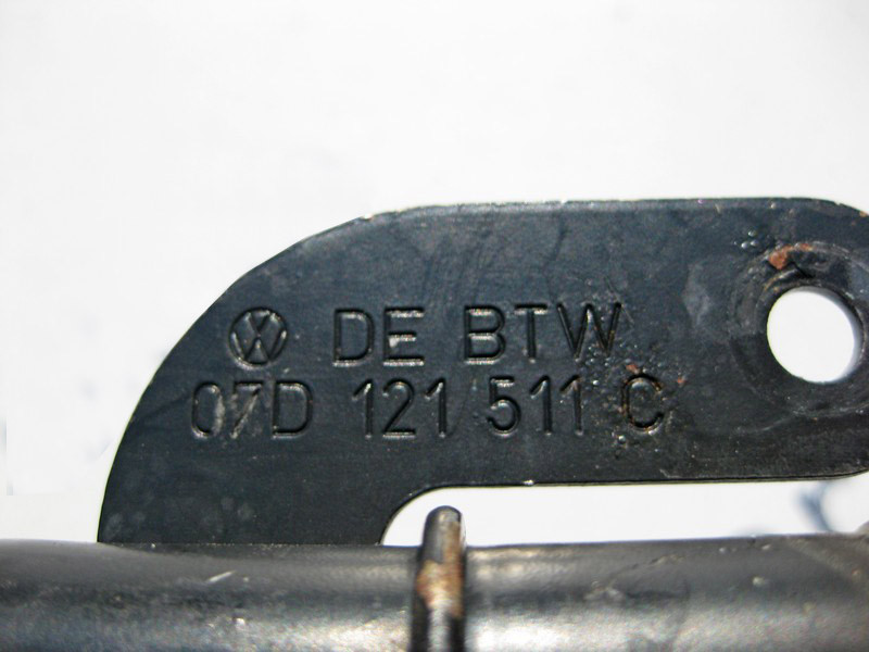 VAG  07D121511C Металева трубка охолоджувальної рідини ліва VW Passat B5 Одеса - фото 3